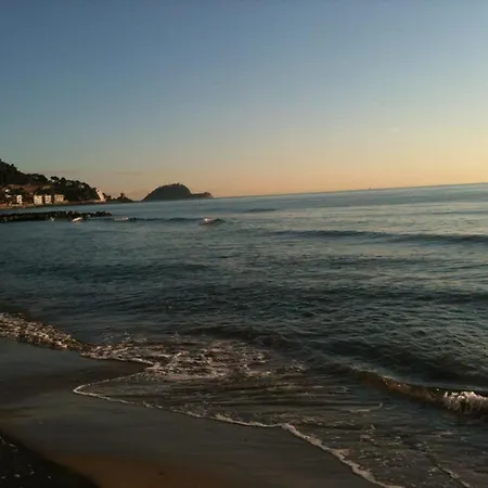 Szálloda Milanesina Alassio